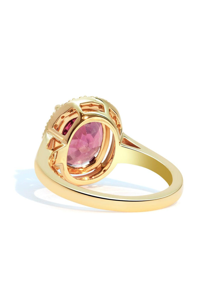 The Iris Ring with 4.4ct Oval Spinel - Molten Store