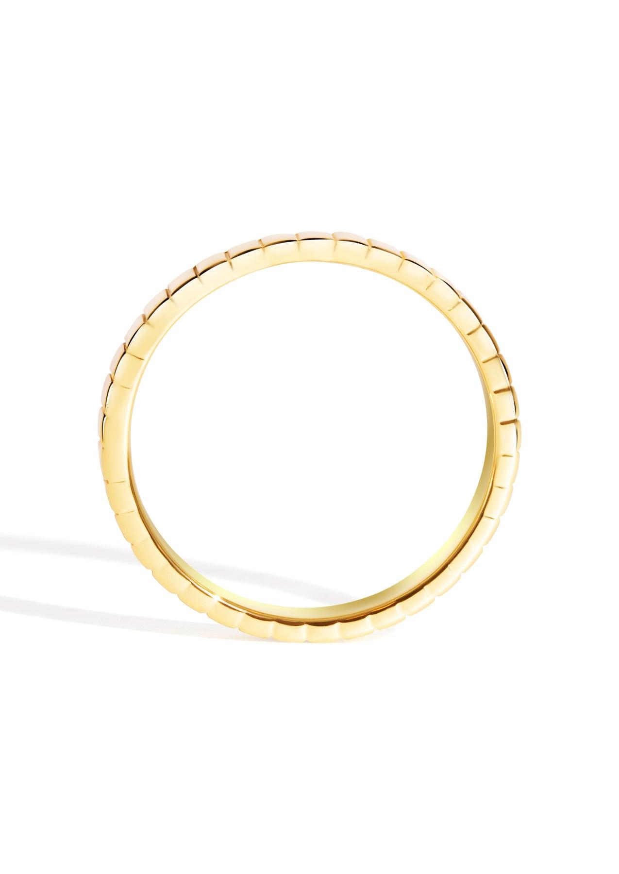 Solid 14k Gold Horizon Seamless Ring