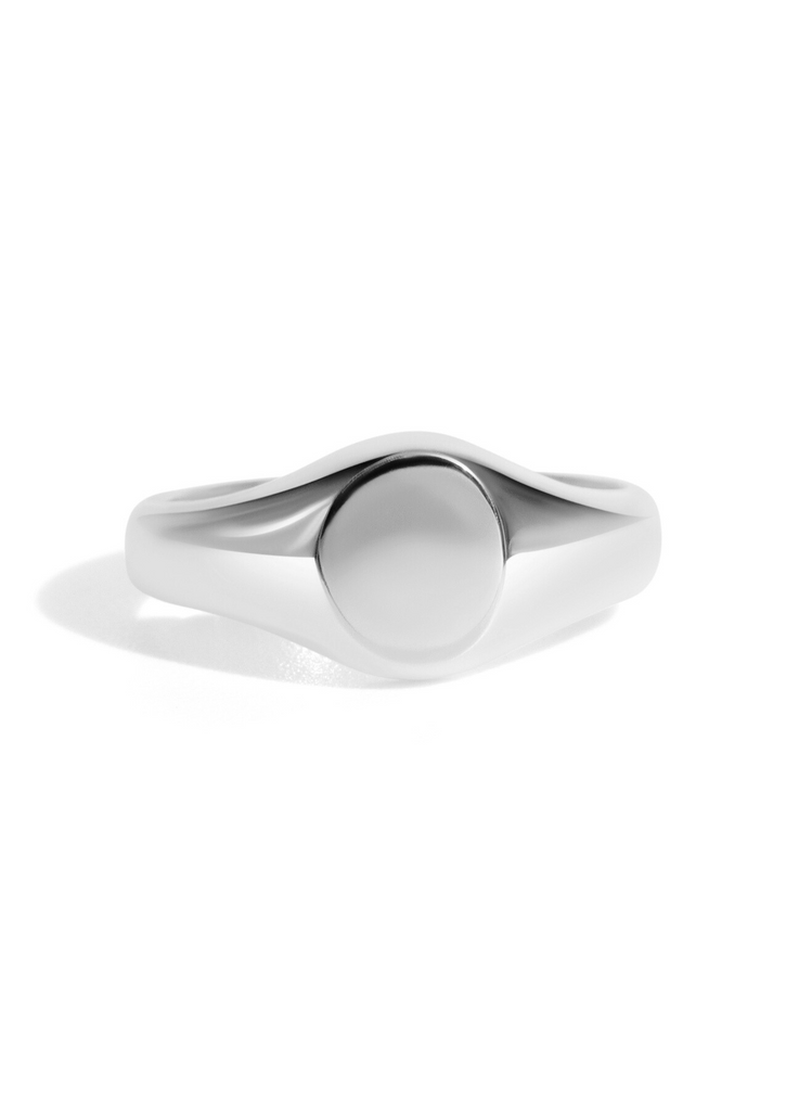 The Echo Platinum Signet Ring