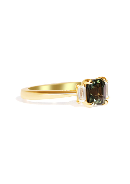 The Ada Ring with 1.57ct Emerald Green Sapphire - Molten Store