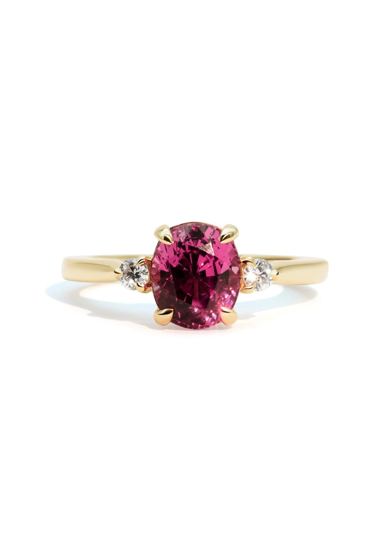 The Ada Ring with 2.5ct Oval Spinel - Molten Store