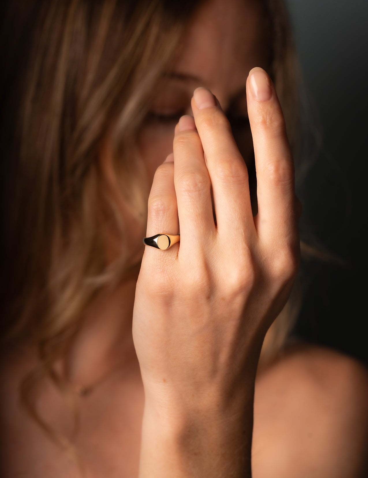 The Echo Rose Gold Signet Ring - Molten Store