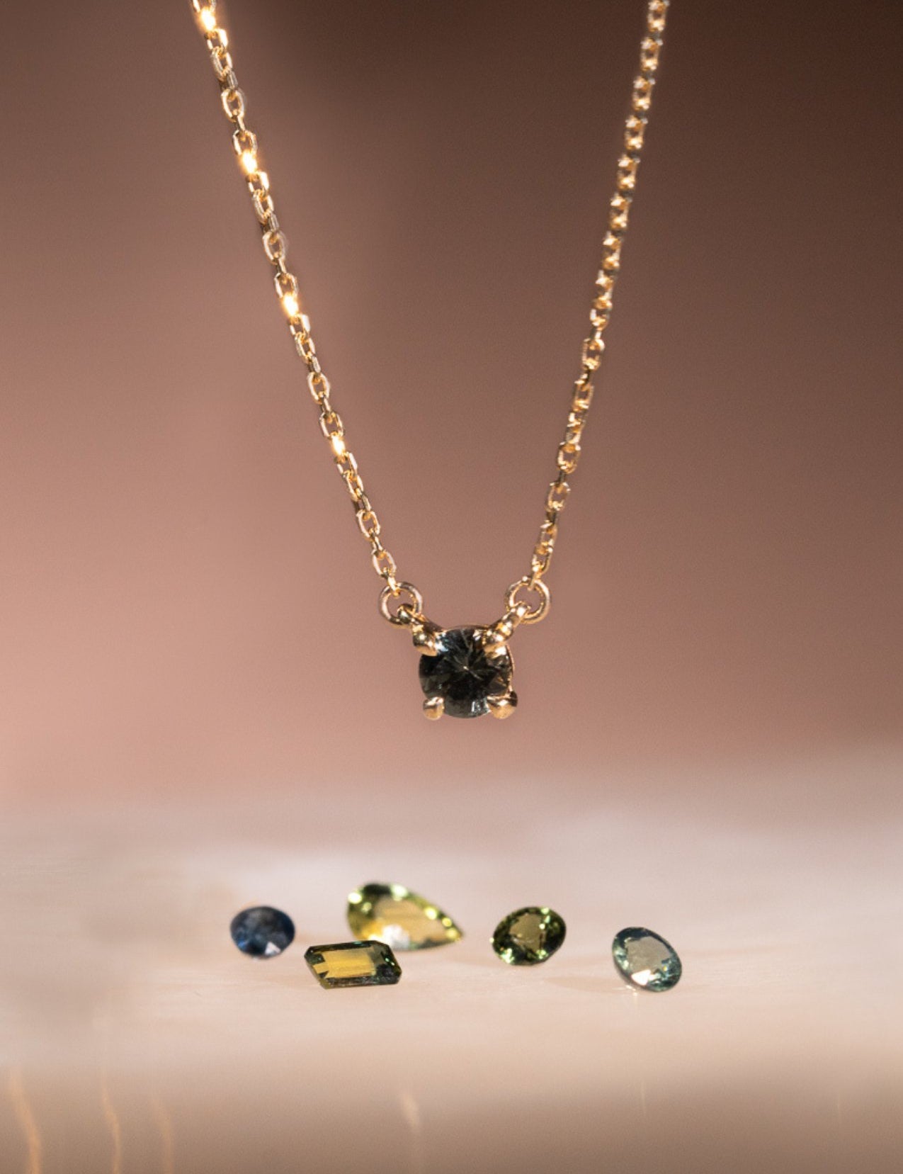 The Eve Necklace with 0.73ct Round Green Sapphire - Molten Store