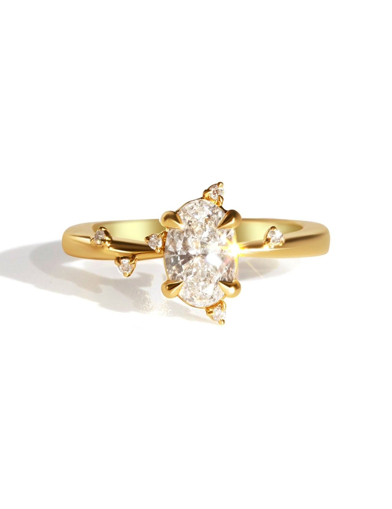 The Juniper Ring with 1.04ct Oval Cultured Diamond - Molten Store