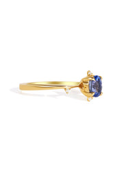 The Juniper Ring with Oval Ceylon Sapphire - Molten Store