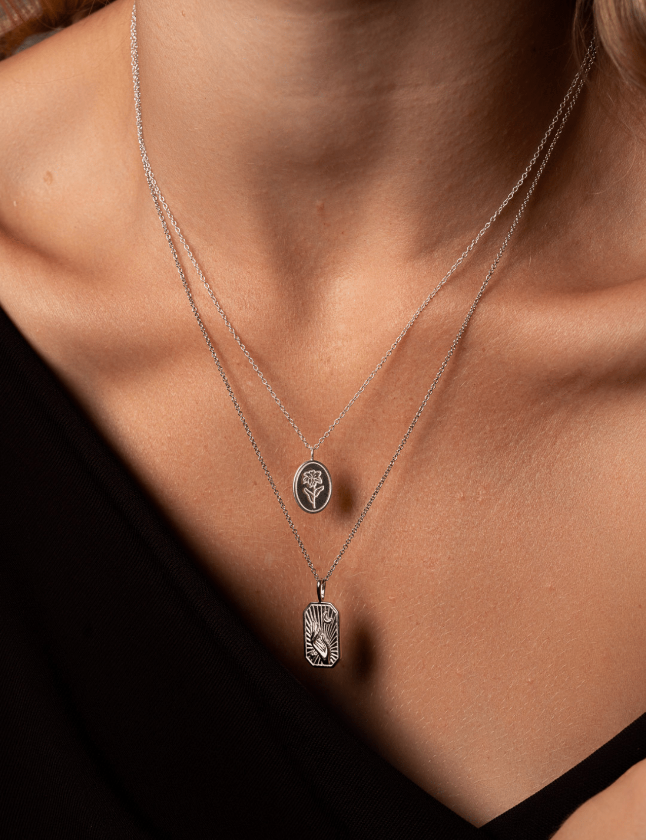 The Luna Silver Pendant Necklace - Molten Store