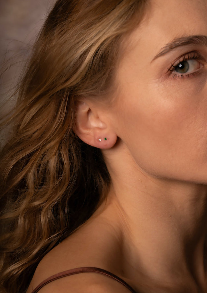 The Petite Fête Emerald Silver Stud Earrings - Molten Store