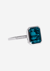 The Still Life White Gold Ring with 3ct Emerald London Blue Topaz - Molten Store