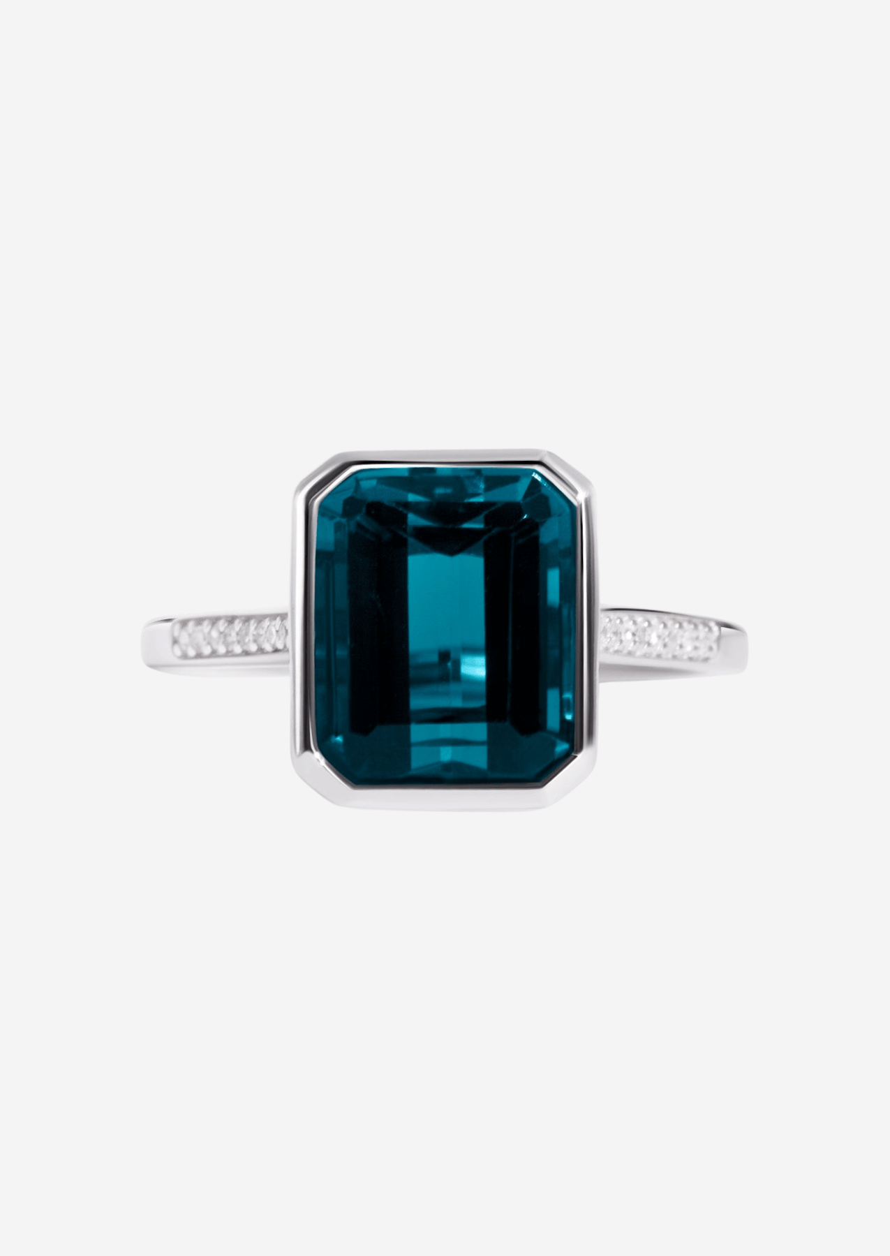 The Still Life White Gold Ring with 3ct Emerald London Blue Topaz - Molten Store