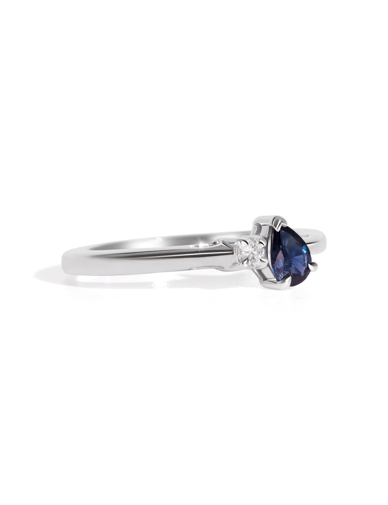 The Toi Et Moi Ring with 0.05ct Round Cultured Diamond & 0.35ct Pear Ceylon Sapphire - Molten Store