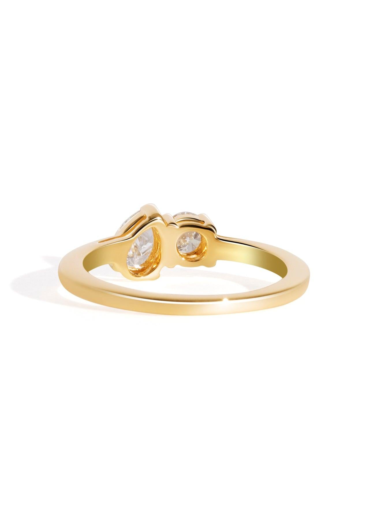 The Toi Et Moi Ring with 0.26ct Round and 0.42ct Pear Cultured Diamond - Molten Store