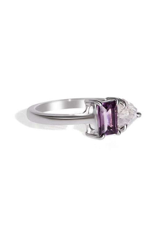 The Toi Et Moi Ring with 0.76ct Spinel & 0.45ct Trillion Diamond - Molten Store