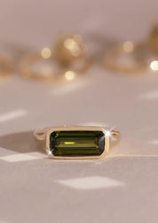 The Zara Ring with 6.32ct Emerald Tourmaline - Molten Store