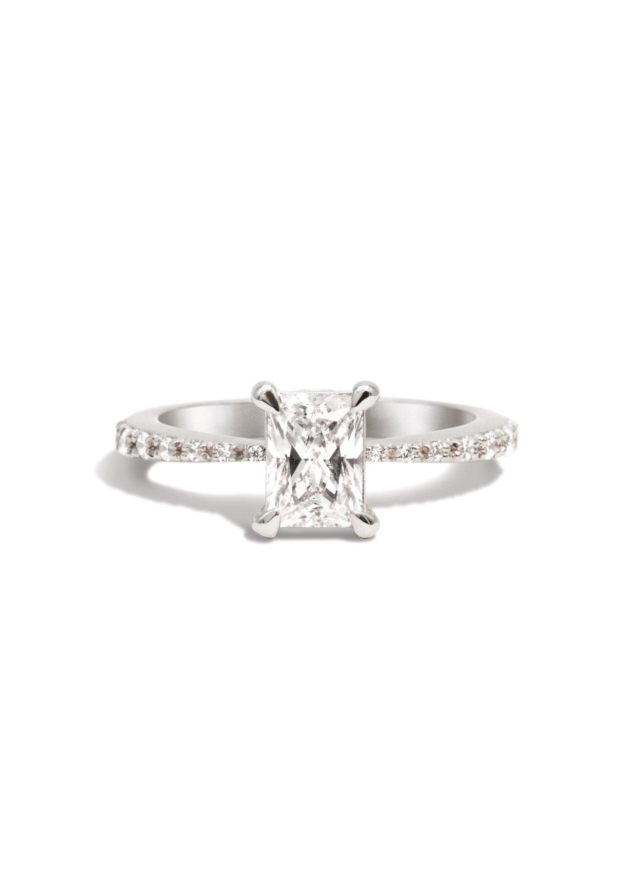 The Celine White Gold Cultured Diamond Ring - Molten Store